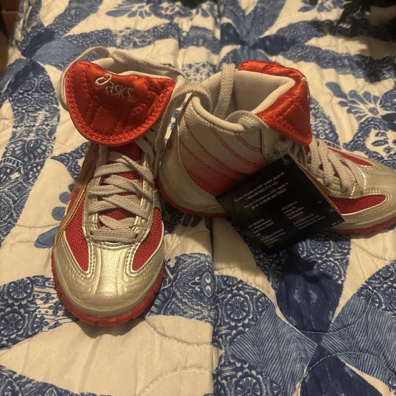 Asics Fuerte JR Red Lace Up Athletic Wrestling Shoes CN515 Youth Size K13 New