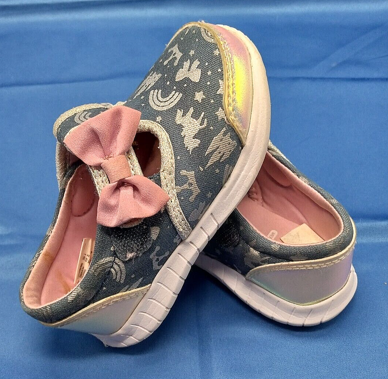 Athletic Works Girl's Denim Silver & Pink Unicorn Stars Hearts Sneakers Sz 8
