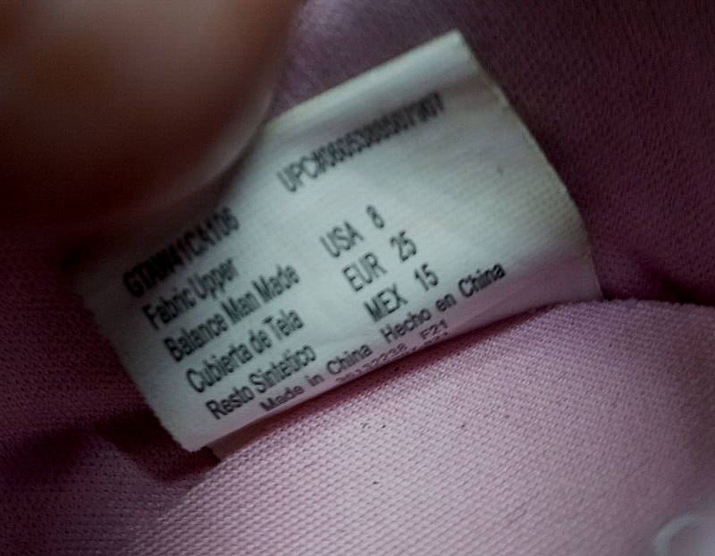 Athletic Works Girl's Denim Silver & Pink Unicorn Stars Hearts Sneakers Sz 8