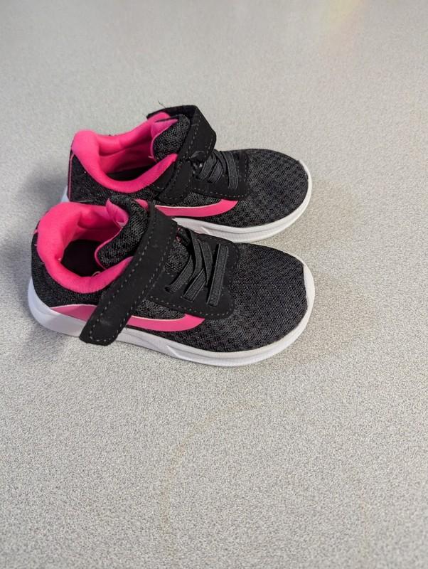 Athletic Works Toddler Girls Black Mesh Round Toe Sneakers Athletic Shoes Size 7