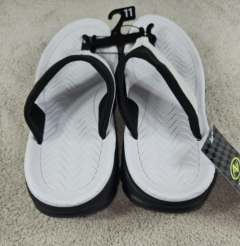 Athletic Works Womens Size 11 Hightail Thong Flip Flops White New With Tags