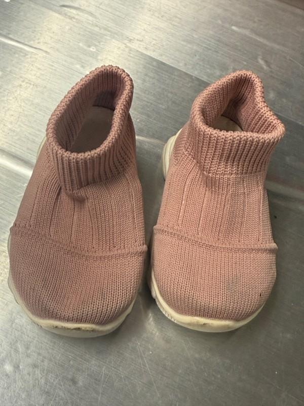 Baby And Toddler Pink Athletic Shoes Slip On Size 15/125