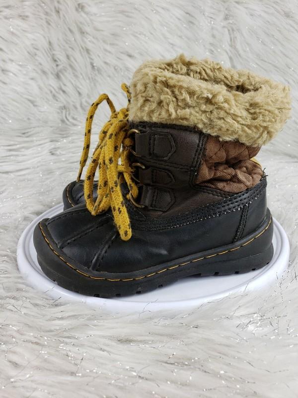 BABY GAP Toddler Size 7 Winter Boots Thinsulate