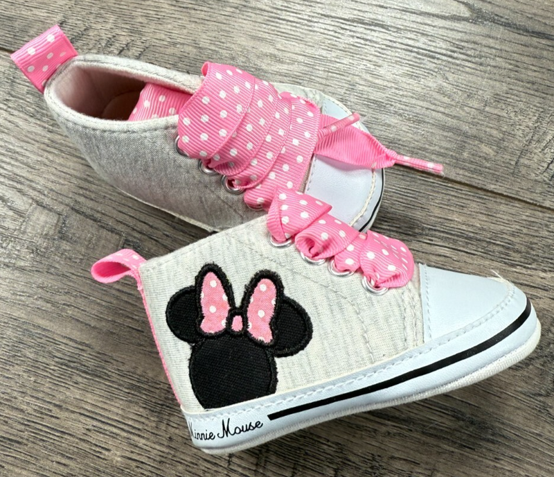 Baby Girl Clothes Nwot Disney 3-6 Month Minnie Mouse Shoes