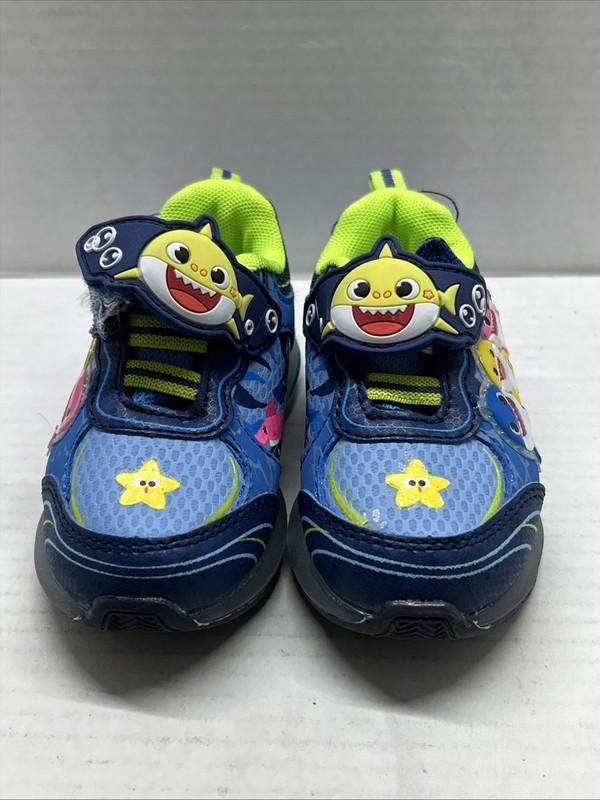 Baby Shark Toddler Light Up Tennis Shoes Sneaker Boys Girls Size 5
