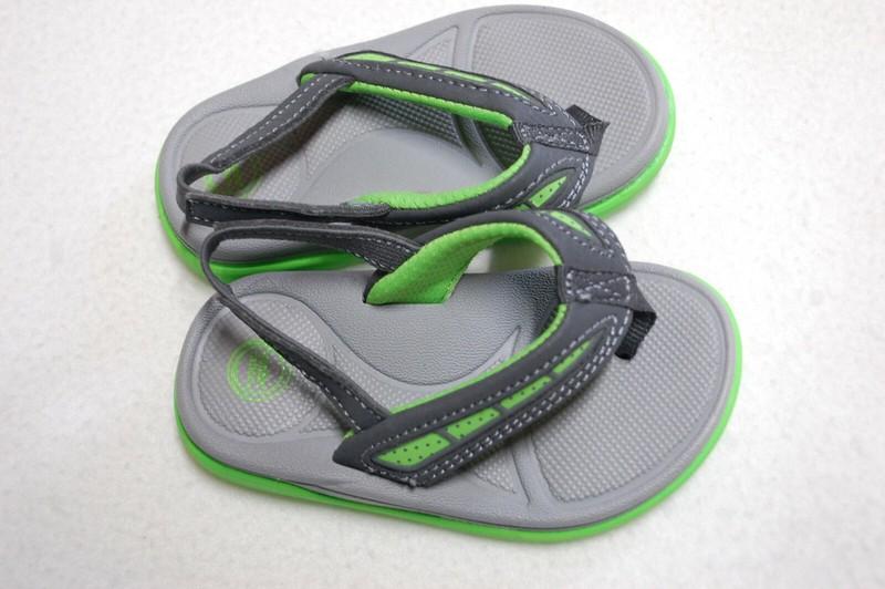 Baby Toddler Boys GRAY & LIME GREEN FLIP FLOPS Soft Strap ANKLE STRAP Size 7-8
