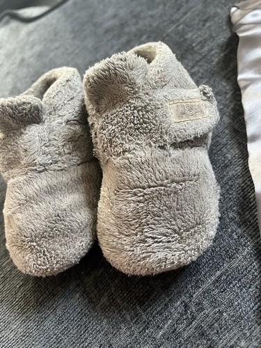 Baby Ugg Boots (Soft Bottoms) & Baby Mini Blanket/Comforter - Size 3- 6 Months