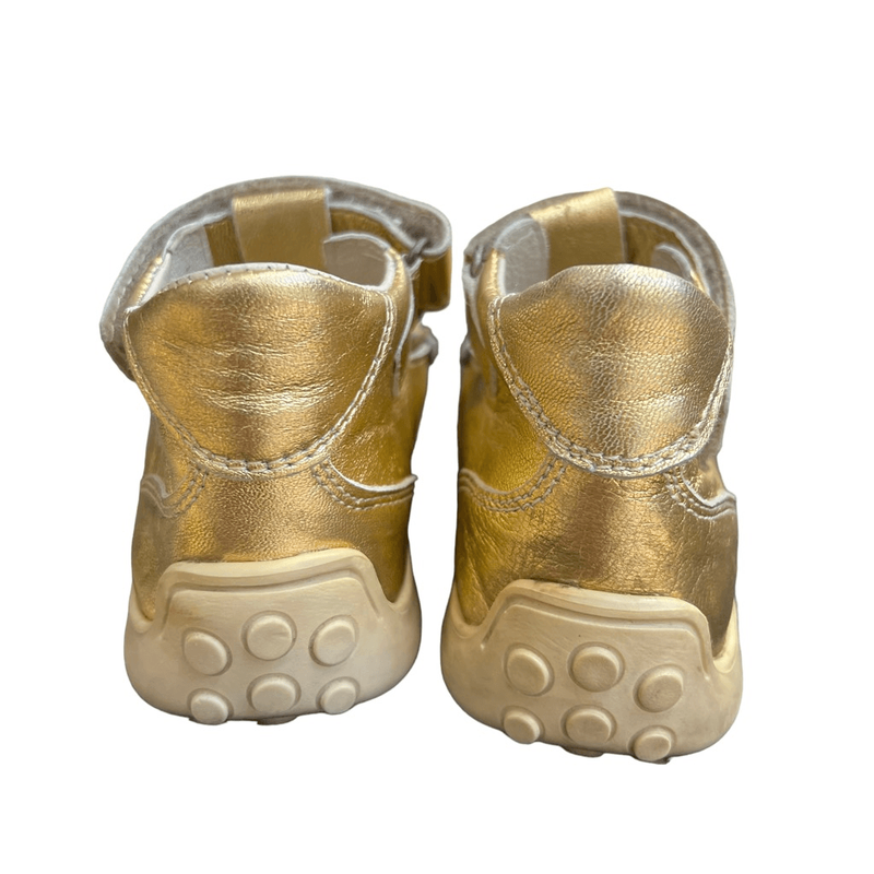 Bartek Girls Soft Leather Golden Sandals Size 26 EU/9.5US