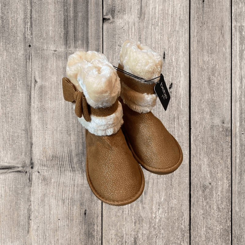 Bebe Shimmer Microsuede Faux Fur Trimmed Winter Boot in Cognac 4M Little Kid