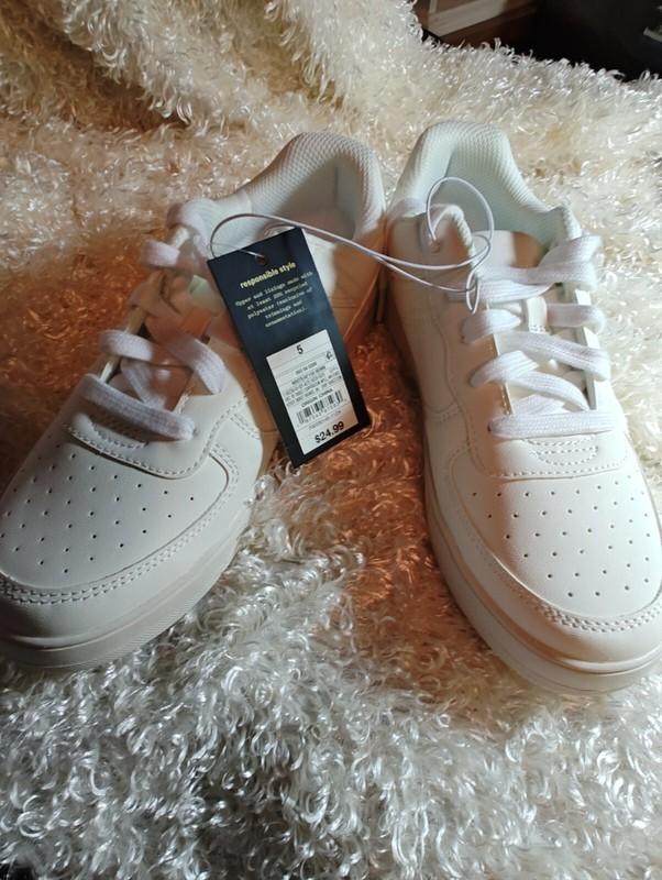 Benni Sneakers Art Class - Kids’ Size 5 White