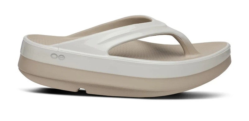 BIG DEAL OOFOS OOmega OOlala Women’s Stacked Recovery Comfort Slide Sandals Fog