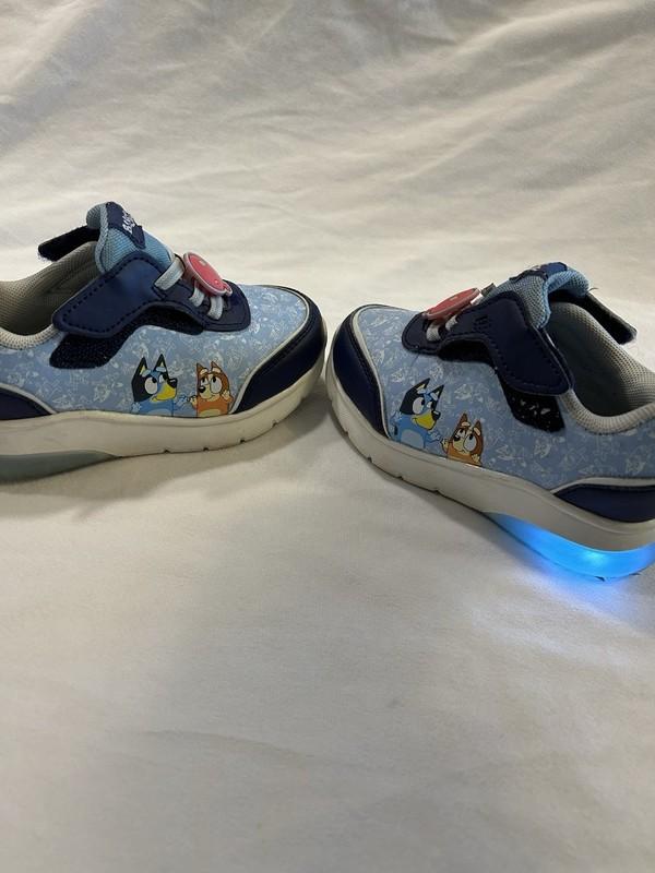 Bluey Bingo Light Up Running Shoes / Sneakers