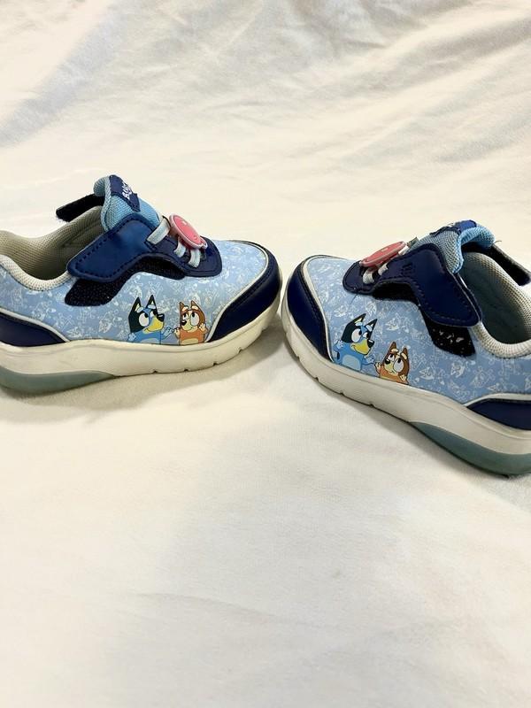 Bluey Bingo Light Up Running Shoes / Sneakers