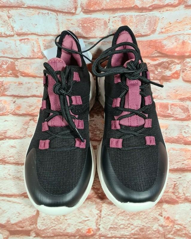 BNWT Girls Sz 2 SNR Anko Brand Black Pink Casual Lace Up Sneakers Shoes