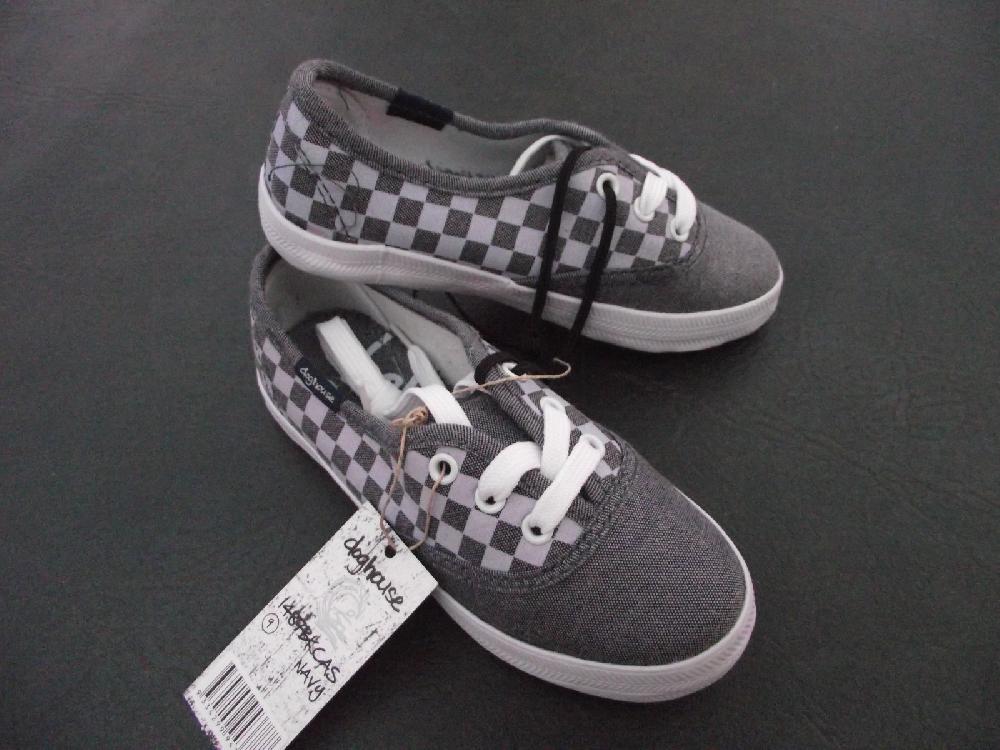 BNWT Little Boys Sz 6 Rivers Doghouse Grey White Athletic Jogger Casual Shoes
