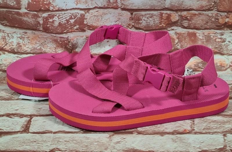 BNWT Older Girls Sz 4 SNR Anko Brand Casual Hot Pink Sandals Buckle Shoes