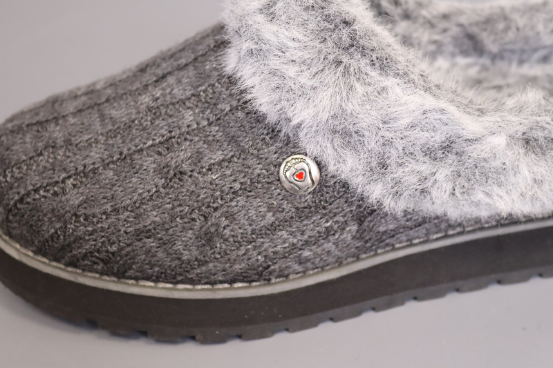BOBS From Skechers Women's Keepsakes Ice Angel Slipper 6.5 B(M) US - 31204 CCL