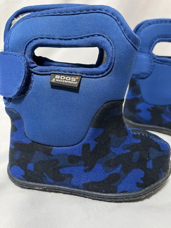 Bogs Baby Toddler Boots Size 4 Boys Waterproof Winter Snow Shoes Blue Camo