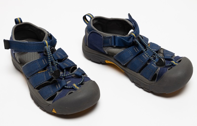 Boy's Kid's Keen Newport H2 Sandals Shoes Hiking Trail Waterproof Size US3 US 3