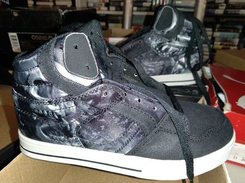 Boy's Osiris Clone Huit Alien Black Lace Up Skate Skater Sneakers Shoes Sz 1☆193