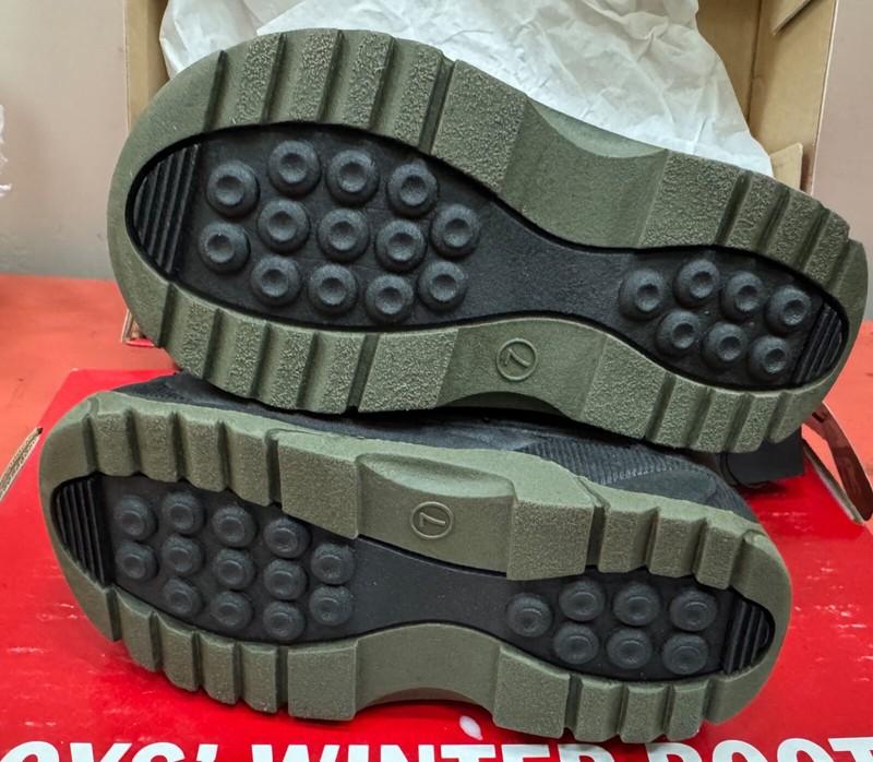 Boy's Winter Snow Boots - TODDLER Size 7 - Camouflage NEW