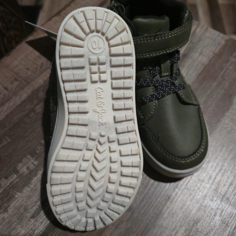 Boys CAT & JACK Faux Leather Green Sneakers Sz 10