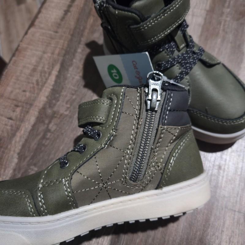 Boys CAT & JACK Faux Leather Green Sneakers Sz 10
