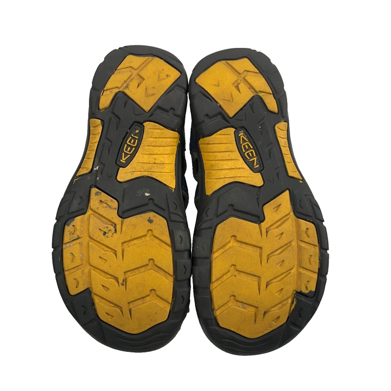 Boys KEEN Sandals Size 5 Youth 23.6 CM Excellent Condition Blue Adjustable EUC