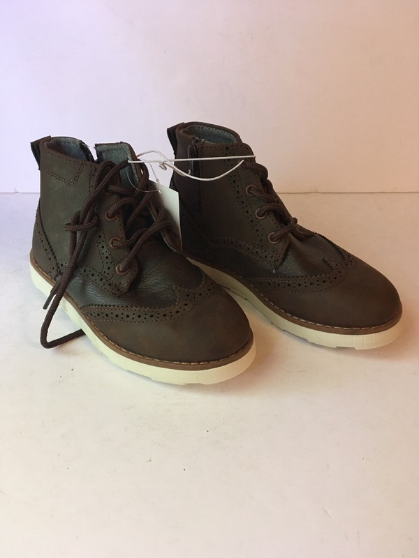 Boys' Kevin Wingtip Fashion Dress Boots - Cat & Jack Brown 1