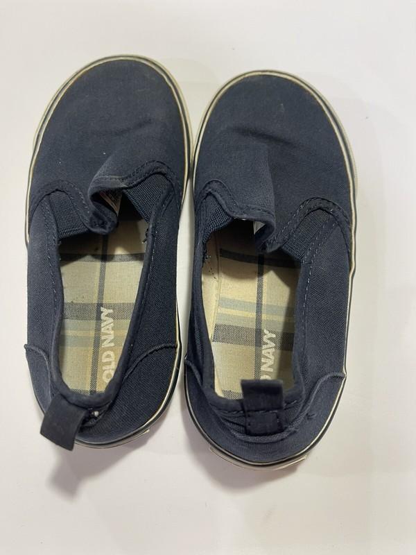 Boys Old Navy Slip On Sneaker Size 3T/3A Dark Blue Dress Shoes Great Condition