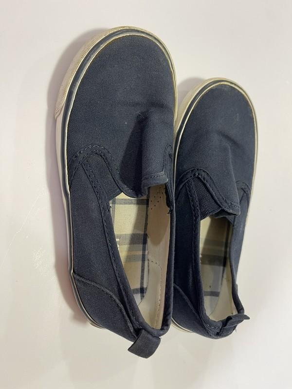 Boys Old Navy Slip On Sneaker Size 3T/3A Dark Blue Dress Shoes Great Condition