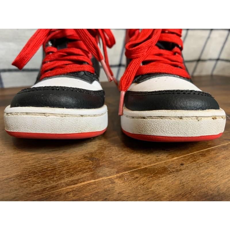 Boys Size 11 Reebok BB4500 High Top Basketball Athletic Sneaker Black Red White