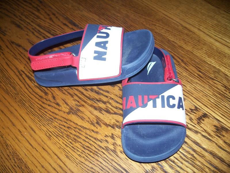 Boys Size 7 Red White Blue Nautica Beach Flip Flop Sandals