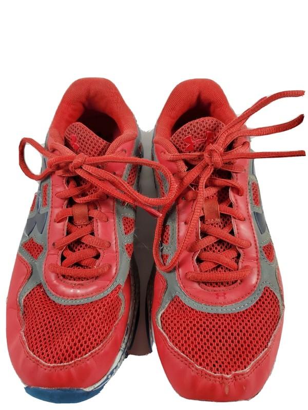 Boys UNDER ARMOUR Athletic Running Sneakers shoe Size 5 red/gray
