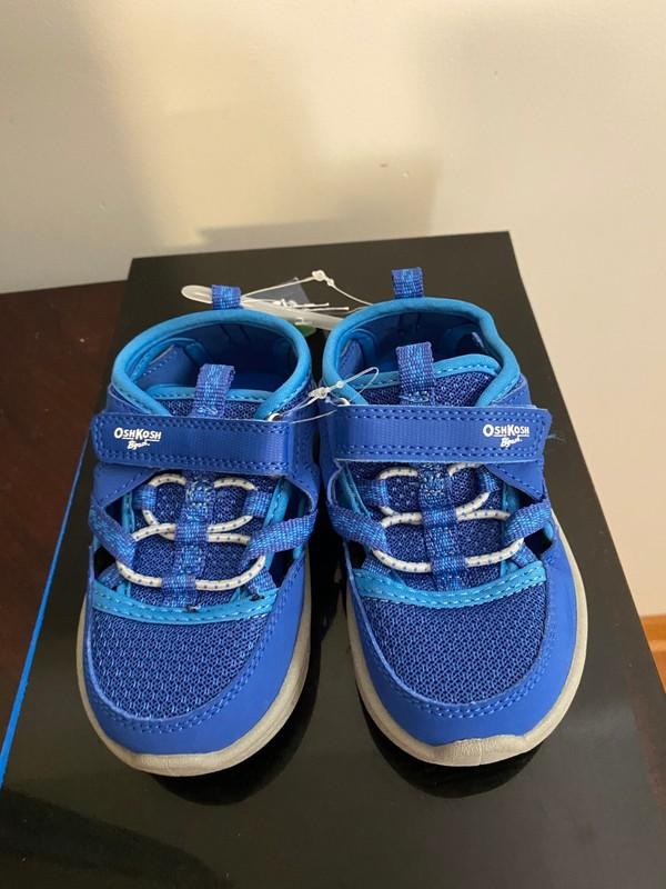 BRAND NEW TODDLER BOYS SIZE 7 OSH KOSH B'GOSH G SANDALS