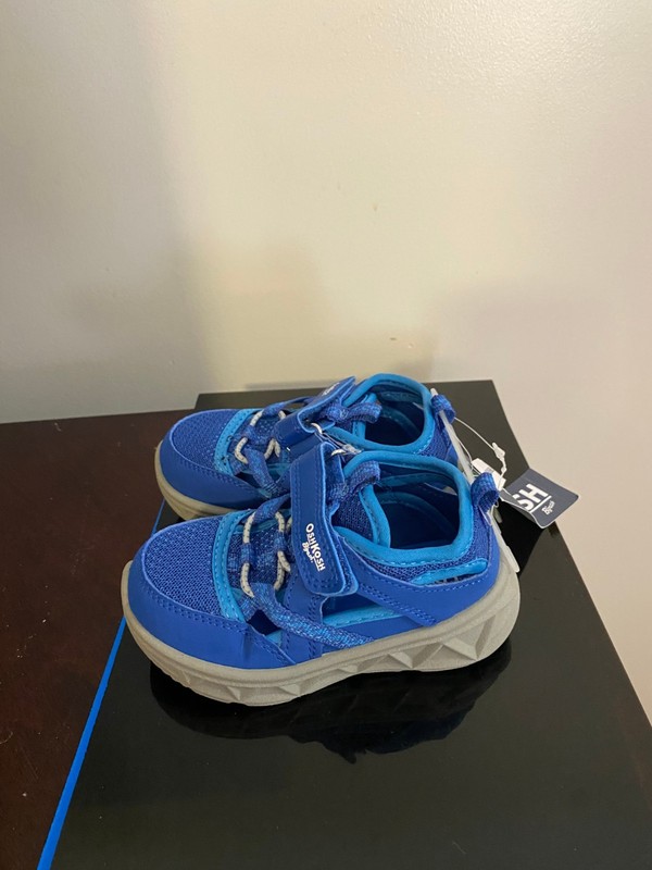 BRAND NEW TODDLER BOYS SIZE 7 OSH KOSH B'GOSH G SANDALS