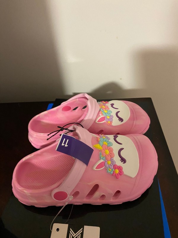 BRAND NEW TODDLER GIRL'S SIZE 11 MEMBER'S MARK CLOG SANDALS