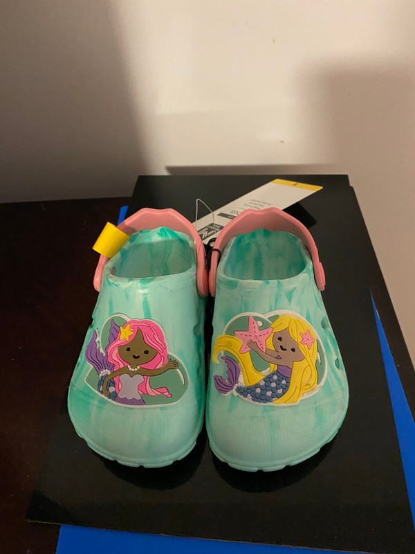 BRAND NEW TODDLER GIRL'S SIZE 8 MEMBER'S MARK CLOG SANDALS