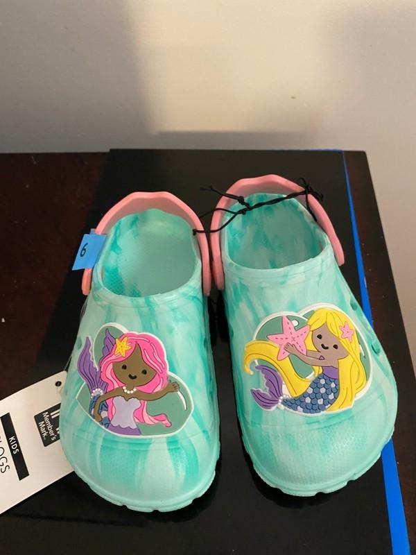 BRAND NEW TODDLER GIRL'S SIZE 9 MEMBER'S MARK CLOG SANDALS