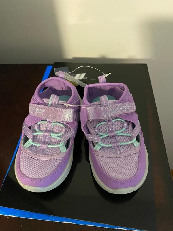BRAND NEW TODDLER GIRLS SIZE 8 OSH KOSH B'GOSH G SANDALS