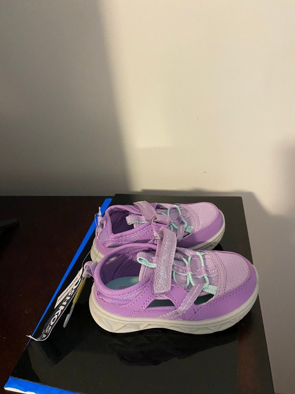 BRAND NEW TODDLER GIRLS SIZE 8 OSH KOSH B'GOSH G SANDALS