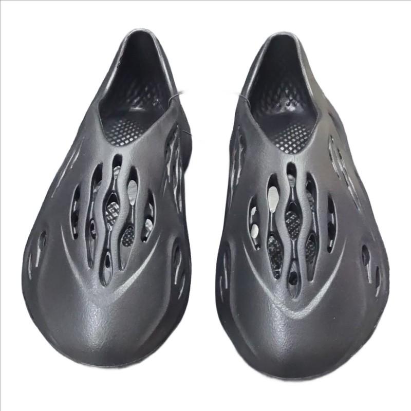 Breathable Soft Foam Runners Sandals For Men Lightweight Slip-On Shoes