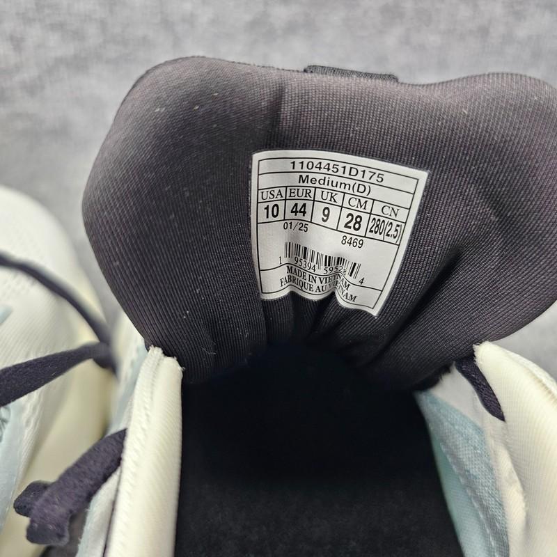 Brooks Glycerin 22 Mens Size 10 Bright Winter Sky Athletic Daily Running Shoes