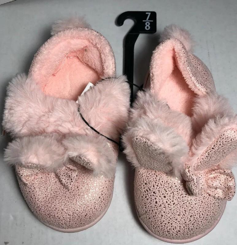 Bunny Slippers Size 7-8 New With Tags. Specify Size One Wonder Nation