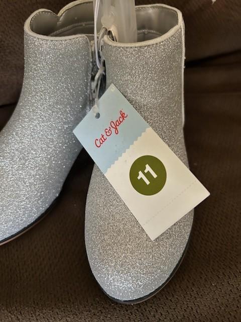 Cat And Jack Girls Silver Boots - Size 11 NEW