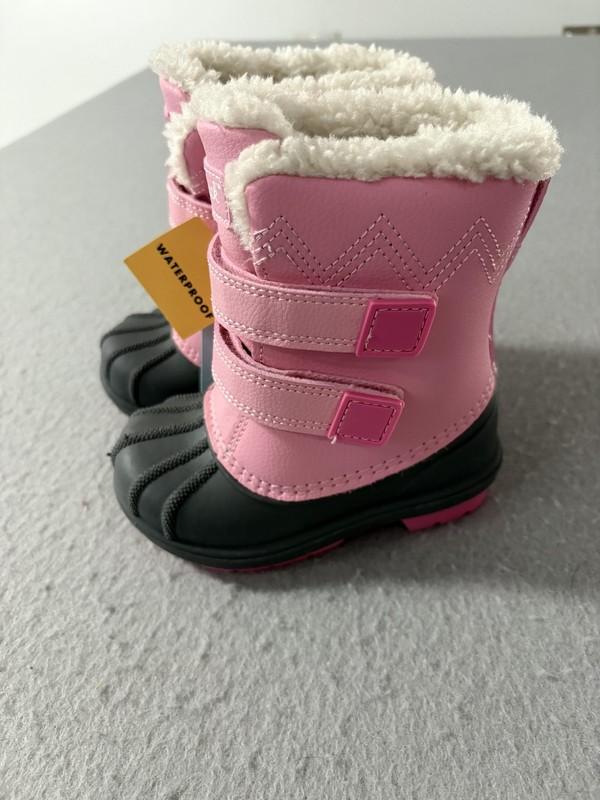 Cat & Jack Boots Girls Size 6 Pink Denver Waterproof Thermolite Faux Fur Lined