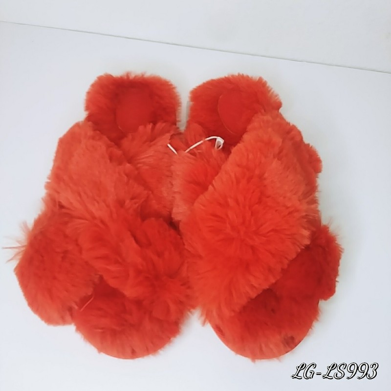 CAT & JACK Brooklyn Crossband Slipper - Orange / Red - Girls Size: Large (4-5)
