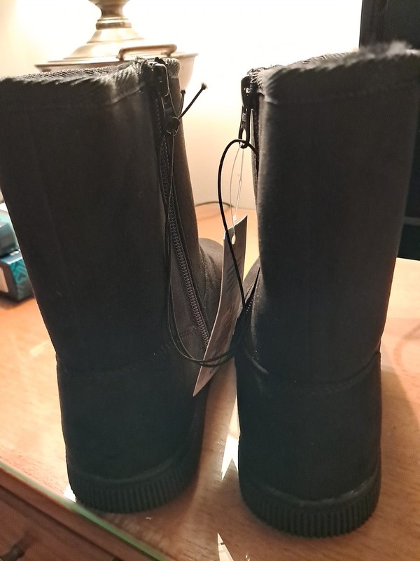 Cat & Jack Fur Lined Black Boots Girls Size 3