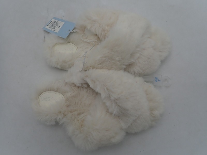 Cat & Jack Girl's Brooklyn Crossband Fur Slippers Cream Sizes 13/1 2-3 & 4/5