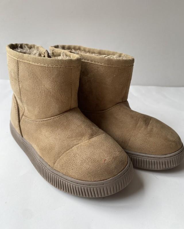 Cat & Jack Little Kid’s Boots Sz 10 Tan Brown Boy Girl Unisex Zip Up Preowned